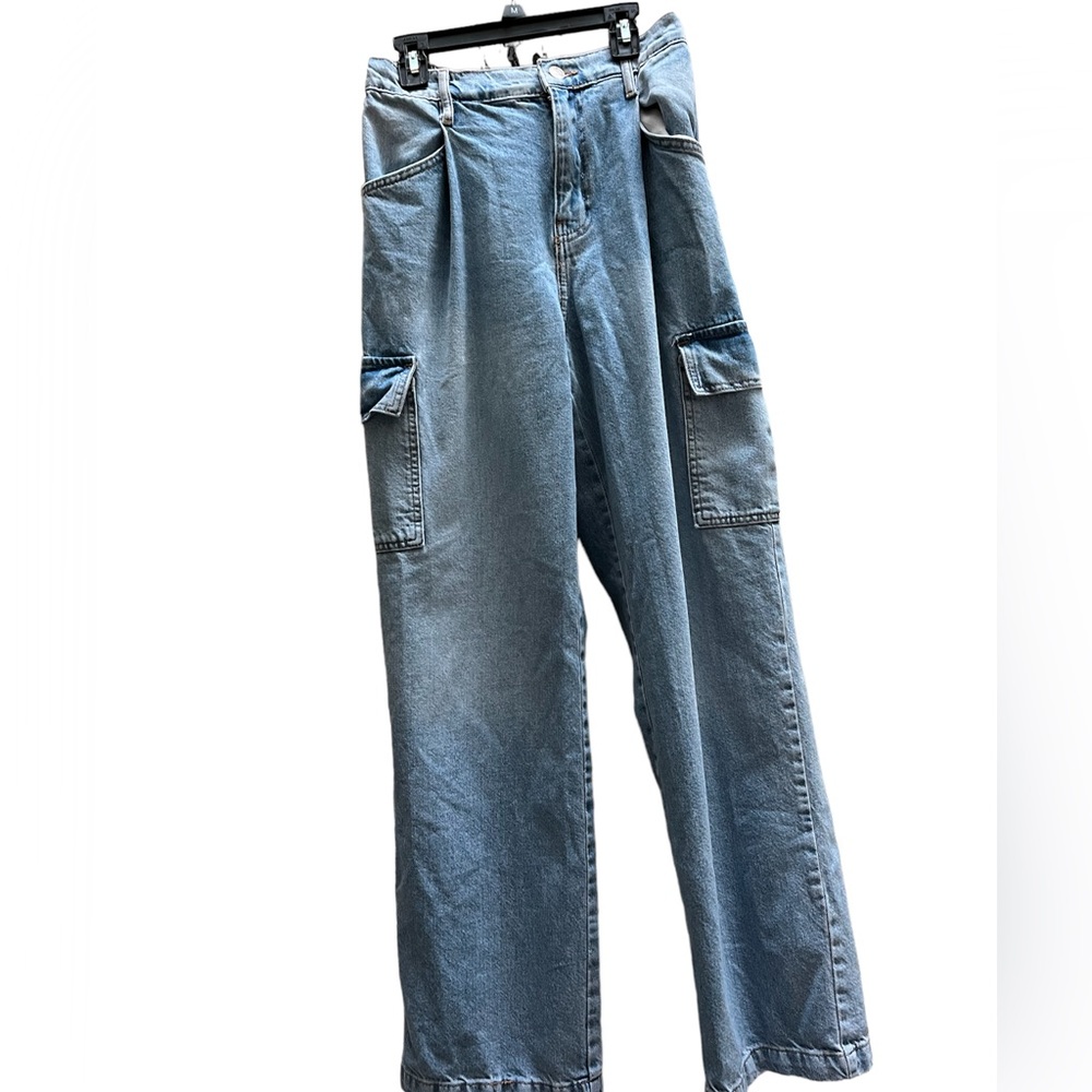 Cargo light denim jeans by forever 21